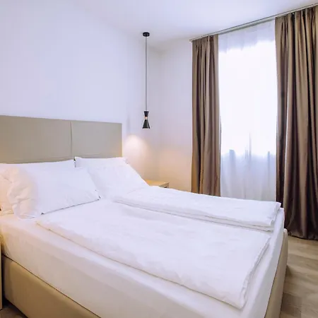 Ah Porticcioli Boutique 4* San Felice del Benaco